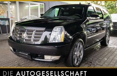 Bild des Angebotes Cadillac Escalade 6.2 V8 ESV *BI-XENON*LEDER*TEMP*LANG*