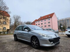 Bild des Angebotes Peugeot 307 1.6 Break/SW*Tüv*7 Sitze*Panorama*Klima