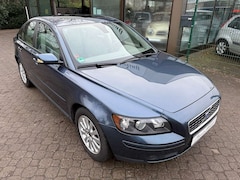 Bild des Angebotes Volvo S40 1.8 Momentum *nur 100 TKM*1.Hand*Scheckheft*eSD*