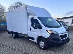 Bild des Angebotes Peugeot Boxer Koffer 435 L4 Cargo Ladebordwand