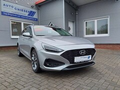 Bild des Angebotes Hyundai i30 Kombi 1.0 T-GDI ACC/LED/APP/SHZ/KAM 74 kW (101 ...