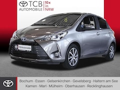 Bild des Angebotes Toyota Yaris 1.5 Hybrid  SHZ Kamera KLIMA BT Allwetter