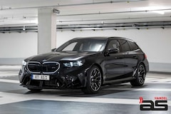 Bild des Angebotes BMW M5 touring Ultimate|Keramik|Carbon|Pano|B&O|21"