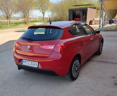 Bild des Angebotes Alfa Romeo Giulietta Giulietta 1.4 TB 16V Impression