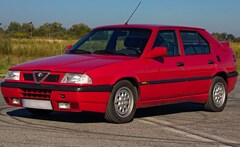 Bild des Angebotes Alfa Romeo 33 1.7 16v Quadrifoglio Permanent QV P4