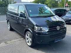 Bild des Angebotes VW T5 Caravelle T5 Bus CaravelleComfortline~6SITZER~NAVI~AHK~DSG