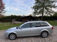 Bild des Angebotes Audi A6 2.7 quattro Avant Scheckheft Schalter S-Line!