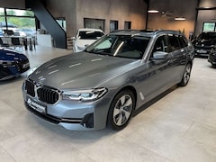 Bild des Angebotes BMW 540 d Touring xDr. DAB H&K Leder LiveC. Pano 360°