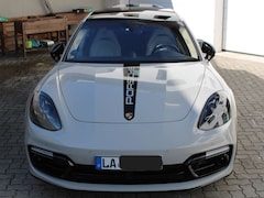 Bild des Angebotes Porsche Panamera Panamera Turbo Sport Turismo