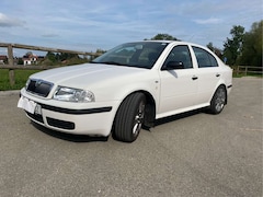 Bild des Angebotes Skoda Octavia Octavia 1.6 Style