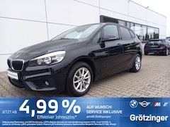 Bild des Angebotes BMW 220 i Active Tourer SHZ+DAB+Driving&ParkAss