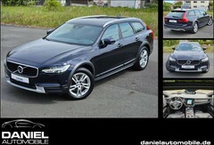 Bild des Angebotes Volvo V90 Cross Country AWD+AUT+LED+BO&WI+HEAD UP+360°