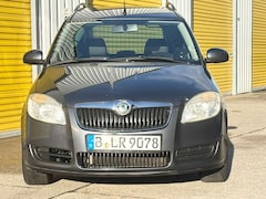 Bild des Angebotes Skoda Roomster 1.6 Autom 1.Hand-Klimaaut-Standheizung-top Zustand