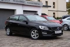 Bild des Angebotes Volvo V60 2.0 Kombi Kinetic *NAVI *TEMPOMAT *ALU