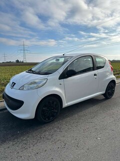 Bild des Angebotes Peugeot 107 107 70 Filou