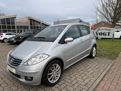 Bild des Angebotes Mercedes-Benz A 200 Klima / PDC / Sitzh. / NAVI