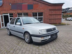 Bild des Angebotes VW Vento 1.8 CL,Schibedach,Ronal Turbo,Automatik
