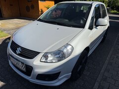 Bild des Angebotes Suzuki SX4 City 1.6 Klimaautom SH 1.Hand Scheckheft
