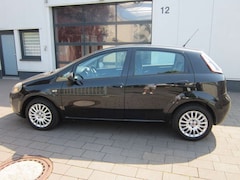 Bild des Angebotes Fiat Punto "More"Klima*e.FH*5-Trg.*Satz WR*erst37200km