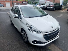 Bild des Angebotes Peugeot 208 Signature"Klima"Navi"SHZ"PDC"Tempomat"2.HD"