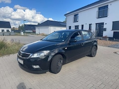 Bild des Angebotes Kia Ceed / cee'd Ceed 1.4 CVVT Spirit