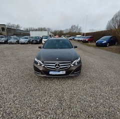 Bild des Angebotes Mercedes-Benz E 250 T AVANTGARDE Autom.Navi.Xenon.Sitzhezung.