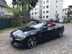 Bild des Angebotes BMW 330 330i