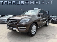 Bild des Angebotes Mercedes-Benz ML 350 CDI 4M BT Distronic/Panorama/H&K/Xenon