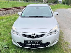 Bild des Angebotes Opel Astra Edition,!TOP!,1.Hand,wenig KM,Garage,Nichtraucher