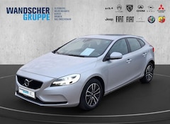Bild des Angebotes Volvo V40 Momentum D3 Kam.+KeyLess+LED+Navi+SHZ+LM+PDC
