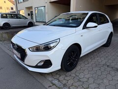 Bild des Angebotes Hyundai i30 Pure *12 Monate Garantie*