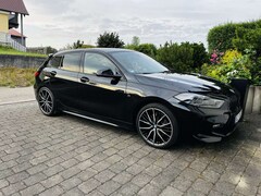 Bild des Angebotes BMW 120 120d xDrive Aut. M/// AHK PANO 1.Hand BMW Garanti