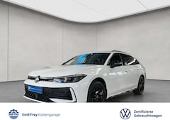 Bild des Angebotes VW Passat Variant 2.0 TDI DSG R-Line NAVI AHK 360° H&