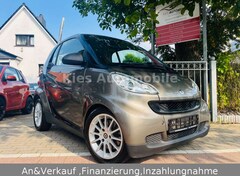 Bild des Angebotes smart forTwo Passion AUTOM/SERVO/KLIMA/ALLWETTER/ALU