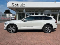 Bild des Angebotes Volvo V60 Cross Country B5 AWD Ultimate Auto