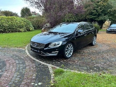 Bild des Angebotes Volvo V60 D4 Ocean Race