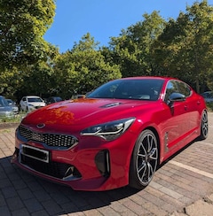 Bild des Angebotes Kia Stinger 3.3 AWD GT, 8xAlu, Garagenwagen