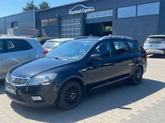 Bild des Angebotes Kia Ceed SW / cee'd SW Ceed Vision/Klima/wenig km/TÜV NEU/AHK/2.Ha/ZV