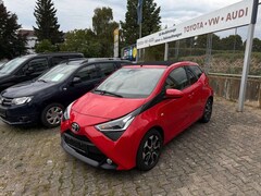 Bild des Angebotes Toyota Aygo AYGO x-sky Team D