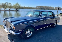 Rolls-Royce Silver Shadow