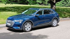 Bild des Angebotes Audi e-tron 55 quattro basis mit AHK und 4 Winterrädern