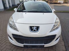 Bild des Angebotes Peugeot 207 CC 1,6 Cabrio-Coupe Premium