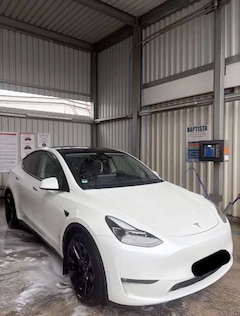 Bild des Angebotes Tesla Model Y Long Range Dual Motor AWD