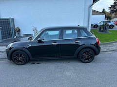 Bild des Angebotes MINI Cooper D MINI 5-TÜRER Diesel Aut.