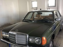 Bild des Angebotes Mercedes-Benz Baureihe 123 200 D