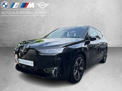 Bild des Angebotes BMW iX xDrive45 HK HiFi DAB LED Komfortzg. Shz