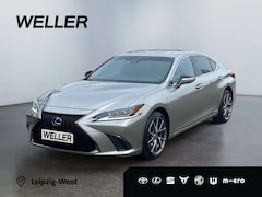 Bild des Angebotes Lexus ES 300 h F SPORT *HUD*Pano*Navi*Matrix*19Zoll*