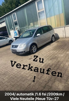 Bild des Angebotes VW Touran 1.6 FSI Automatik Highline/ Tüv bis 2027