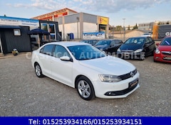 Bild des Angebotes VW Jetta VI 1,6 TDI,KLIMAAUTOM.,SHZ,PDC,TÜV-05.2027