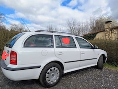 Bild des Angebotes Skoda Octavia Octavia Combi 1.6 Classic
